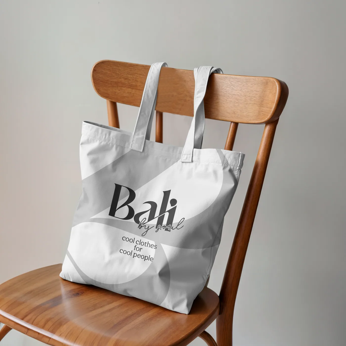 Tote bag de Bali by Soul con el logotipo.